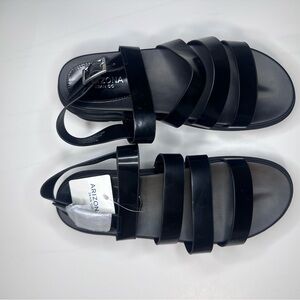 Arizona Jean Co. Black Strappy Sandals NWT Women’s Size 9